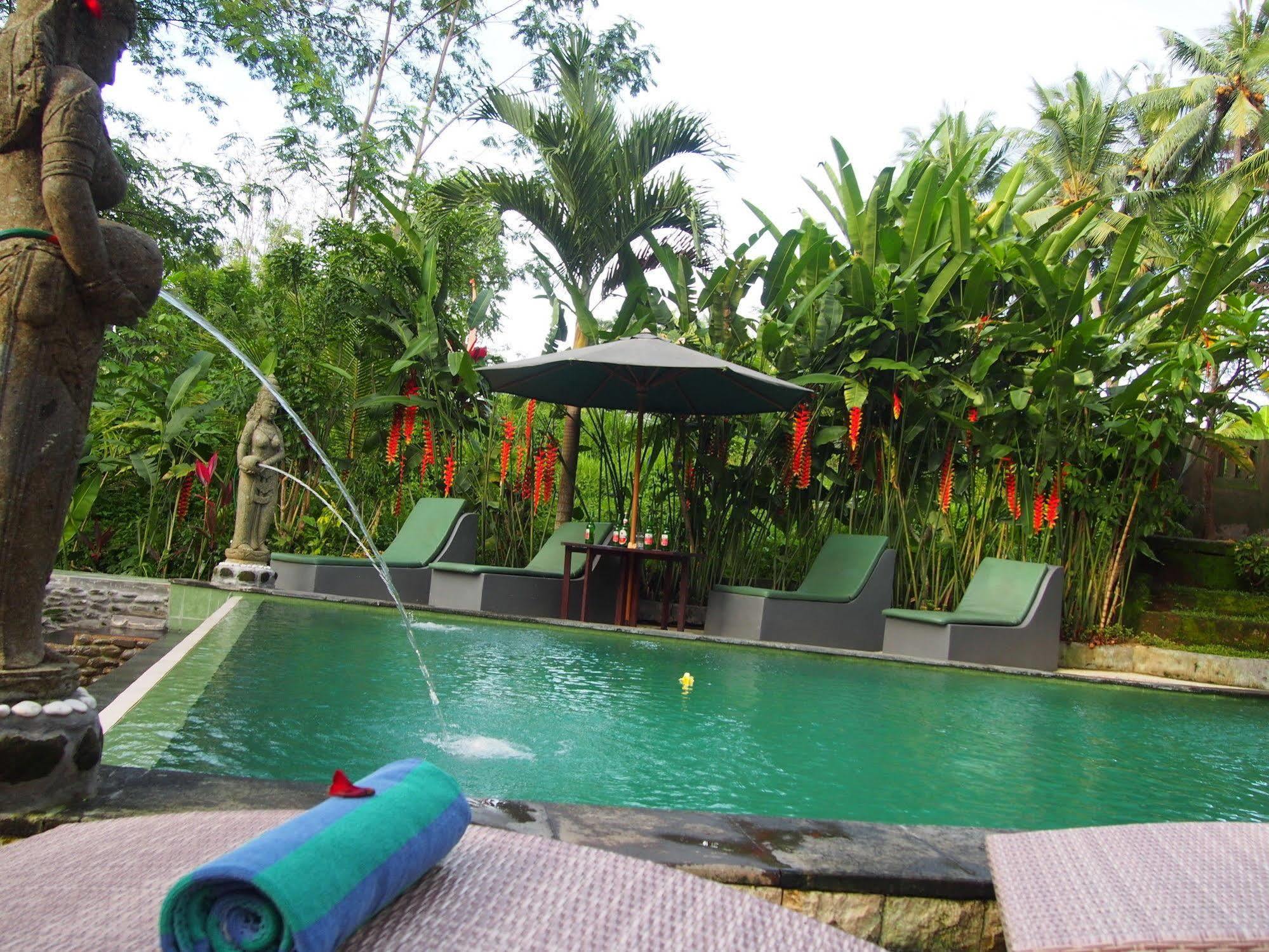 Uma Kama Villa Ubud Exterior foto